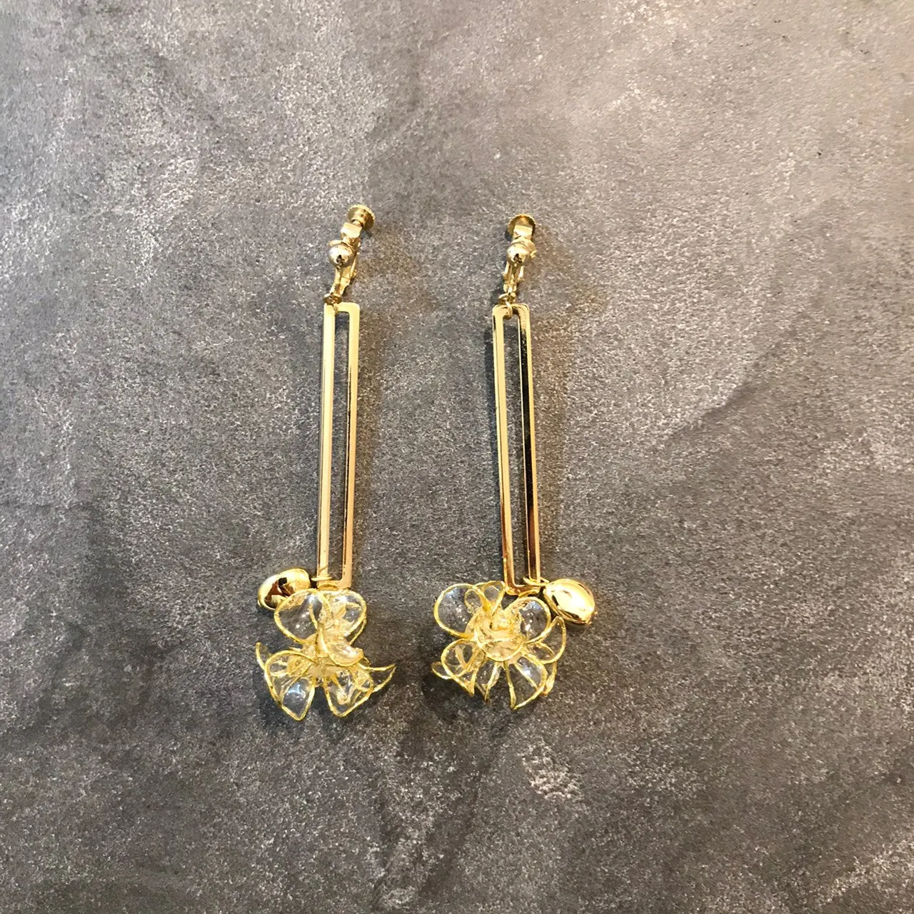 GOLD FLEUR PIASU/EARRINGS　