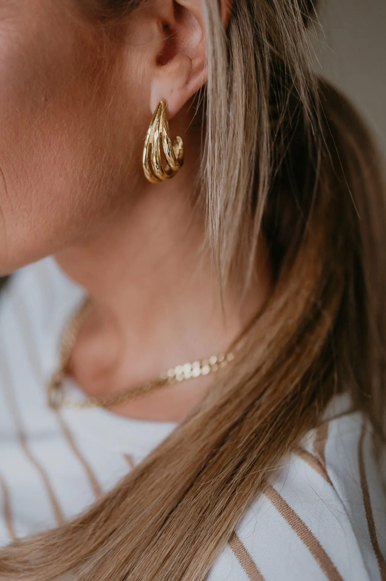 Musca earrings I Gold