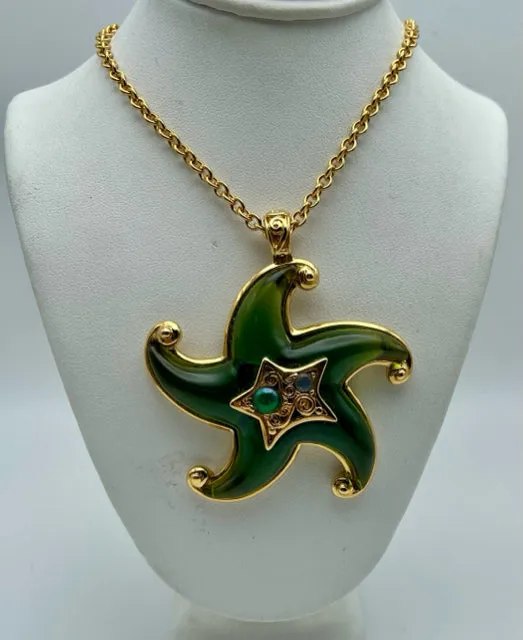 Trifari Gold/Green Starfish Lucite Vintage Jewelry Necklace